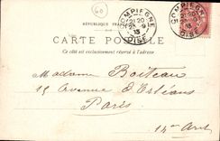 CPA Compiegne un coin du Parc 