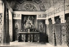 CPA Chambord L et Ch le Chateau l'Oratoire de Francois Ier sur les vatres se trouvent traces ces ver