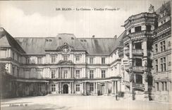 CPA Blois le Chateau Escalier Francois Ier 