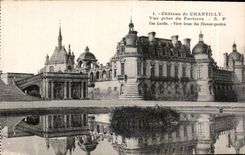 CPA Chateau de Chantilly vue prise du Parterre 