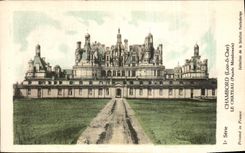 CPA Chambord Loir et Cher le Chateau facade meridionale 