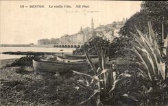 CPA Menton la Vieille Ville Bateau