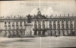 CPA Nancy Place Stanislas Hotel de Ville XVIII siecle et Cathedrale 