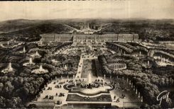 CPA Versailles et ses Merveilles vue generale sur le parc et le chateau 