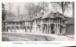 CPA Versailles Petit Trianon la Maison du Seigneur 