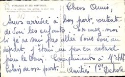 CPA Versailles et ses Merveilles Le Chateau les grilles la cour des ministres et la facade principal