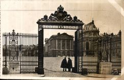 CPA Versailles La Grille d'Honneur 