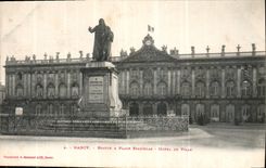 CPA Nancy Statue et Place Stanislas hotel de ville 