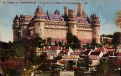 CPA Chateau de Pierrefonds Vue prise de la Route de Compiegne 