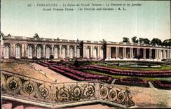 CPA Versailles Le Palais du Grand Trianon Le Peristyle et les Jardins 