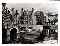 CPM Amsterdam Grimburgwal Maison sur les trois canaux 