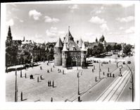 CPM Amsterdam Nieumarkt avec le Waag 