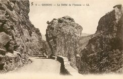 CPA Ghisoni Le Defile de l'Inzecca 