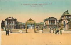 CPA Versailles le Chateau facade du Palais 