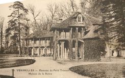 CPA Versailles Hameau du petit Trianon Maison de la Reine 