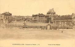CPA Versailles facade du Palais 