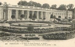 CPA Versailles le Palais du Grand Trianon et les Jardins 