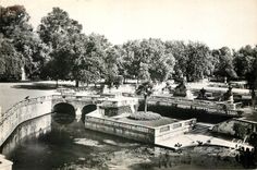 CPA Nimes Vue sur le Jardin de la Fontaine 