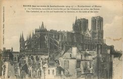 CPA Reims dans ses annees de bombardements 