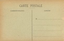 CPA Reims dans ses annees de bombardements Bombardement of Rheims Le Grand Yheatre a gauche le Palai