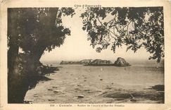 CPA Cote d'Emeraude Cancale Rocher de Cancale et fort des Rimains 