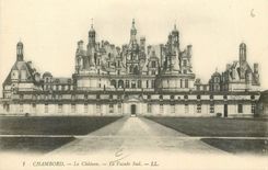 CPA Chambord Le Chateau La Facade Sud 