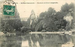 CPA Paris Buttes Chaumont Rochers et Pont suspendu 