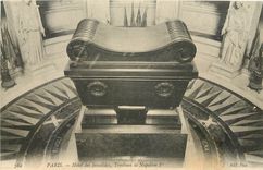 CPA Paris Hotel des Invalides Tombeau de Napoleon 1er 
