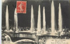 CPA Parc de Versailles Grandes eaux Bassin de Neptune vu de cote 