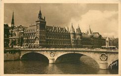 CPA Paris en Flanant la Conciergerie et le Pont au Change 