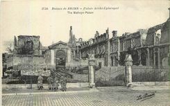 CPA Ruines de Reims Palais Archi-Episcopal 