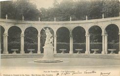 CPA Parc de Versailles Les Colonnades 