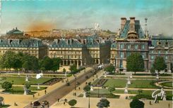 CPA Paris et ses merveilles la butte Montmartre vue du Palais du louvre 