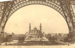 CPA Paris Vue generale du Trocadero et du Parc prise sous La Tour Eiffel 