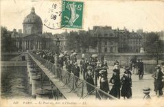 CPA Paris Le Pont des Arts et l'Institut 