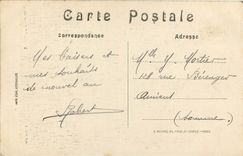 CPA La Grande Guerre 1914 15 Bombardement de Reims Par les allemands la Cathedrale en Flammes 