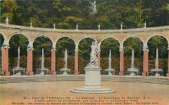 CPA Parc de Versailles Le Chateau La Colonnade de Mansart 