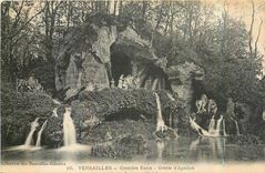 CPA Versailles grandes Eaux Grotte d'Apollon 