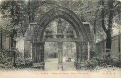 CPA Paris Musee de Cluny Porte XIII siecle 