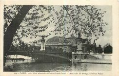 CPA Paris le pont alexandre III et le Grand Palais 
