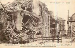 CPA Grande Guerre 1914-1918 Epernay Marne Bombardement des allemands Ruines rue du Paumier 