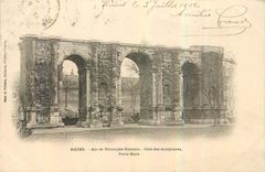 CPA Reims Arc de Triomphe Romain cote des Sculptures porte Mars 