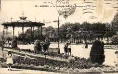 Angers CPA the kiosk the garden of the Mall