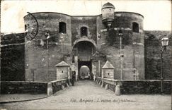 Angers CPA Entering of the castle