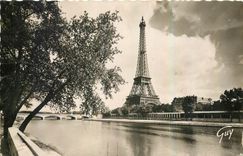 CPA Paris et ses Merveilles La tour Eiffel vue de l'avenue de New York 