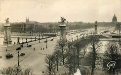 CPA Paris et ses Merveilles Le Pont Alexandre III et l'esplanade des Invalides 