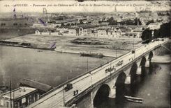 Angers CPA Panorama taken of the castle towards the bridge of the Low Chain the slaughter-house and the district Saint Jacques