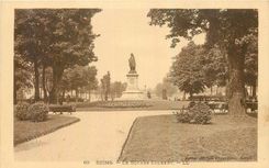 CPA Reims Le Square Colbert 