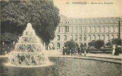 CPA Versaille Bassin de la Pyramide 