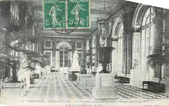 CPA Versailles Le Grand Trianon Le Perystile ayant servi de Salle a manger sous Louis XIV 